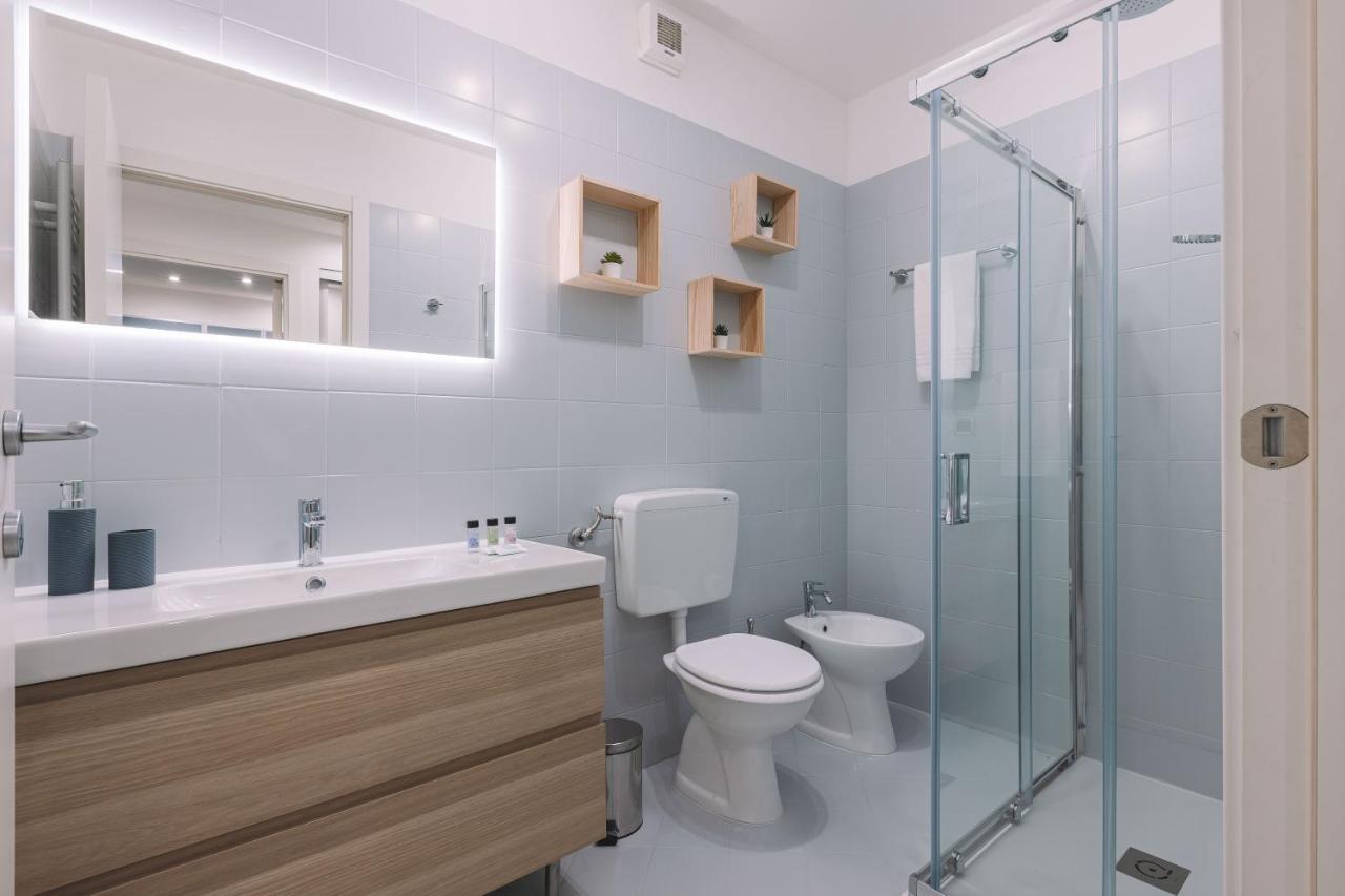 Esclusiva Suite Con Terrazza/Ultra Wi-Fi/Free Park Trieste Exterior foto