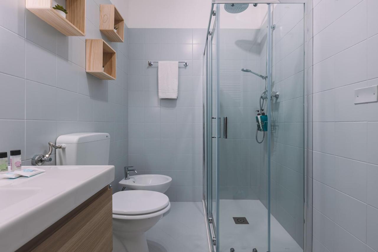 Esclusiva Suite Con Terrazza/Ultra Wi-Fi/Free Park Trieste Exterior foto